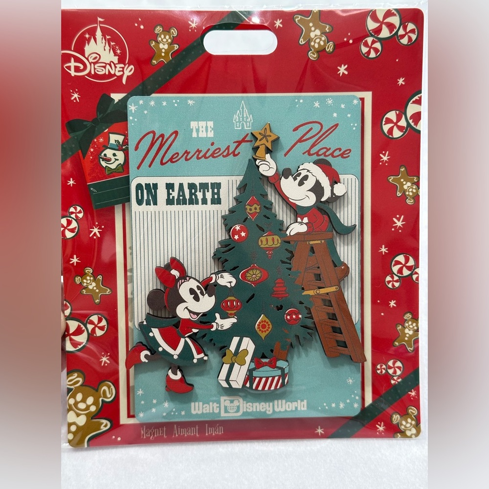 NWT Disney Parks Christmas‎ Holiday Magnet The Merriest Place on Earth